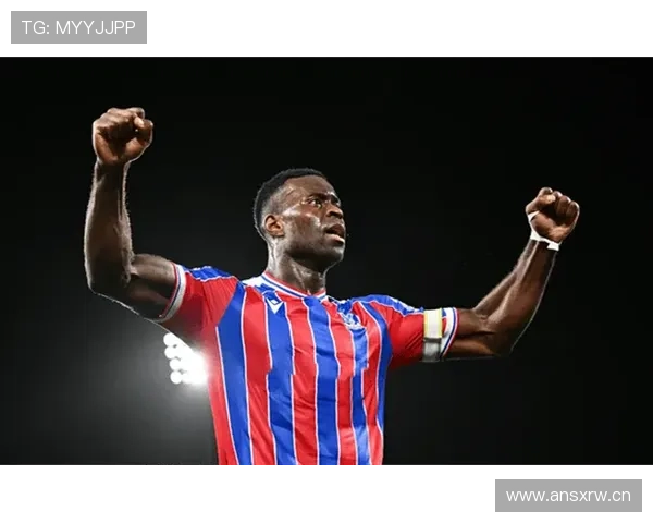 英超水晶宫大胜对手，状态回暖表现稳健