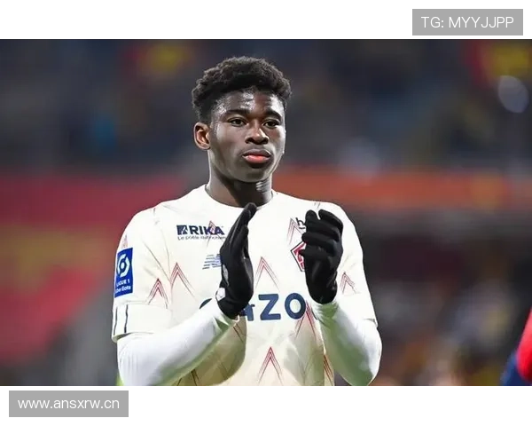 阿什拉夫转会费总和达8000万欧元，创边后卫历史纪录