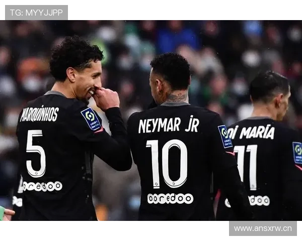 马尔基尼奥斯2013年转会巴黎圣日耳曼开启豪门生涯解析 马尔基尼奥斯2013年转会巴黎圣日耳曼开启豪门生涯解析