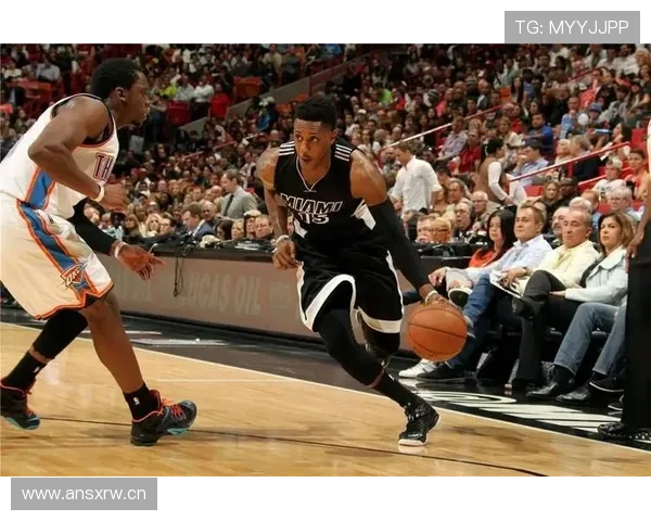 拉贾·朗多利用挡拆战术提升组织效率超越季后赛表现